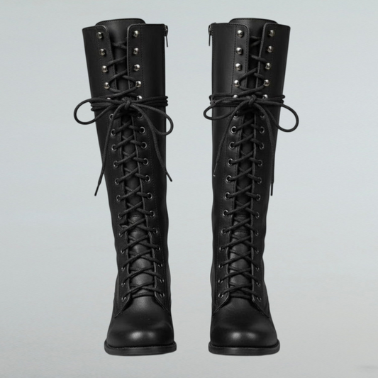 Clara - Kniehohe Schnürstiefel